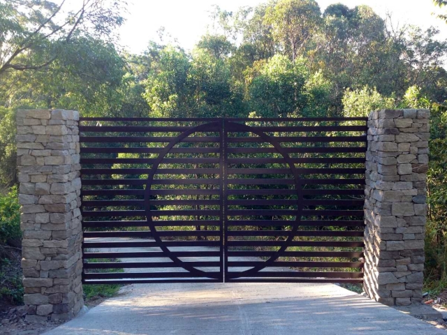 Custom Made Aluminium Swing Gates with Half Circle Design